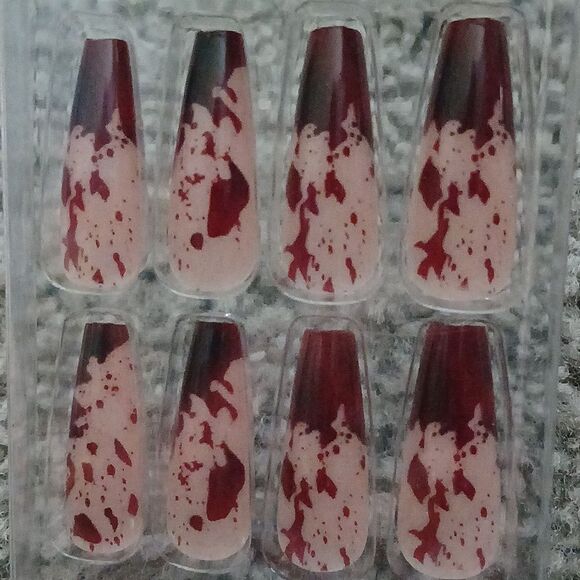 Halloween blood splatter spooky scary press on Nails NEW - Picture 3 of 4